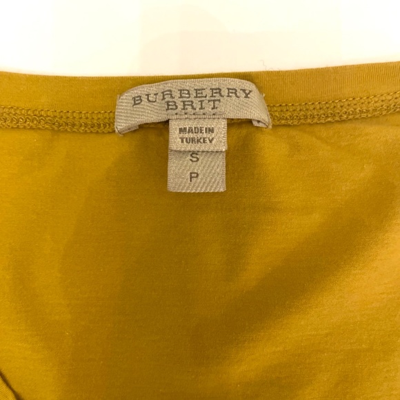 Yellow mustard Burberry 3/4 sleeve tee with plaid detail S - Picture 3 of 5